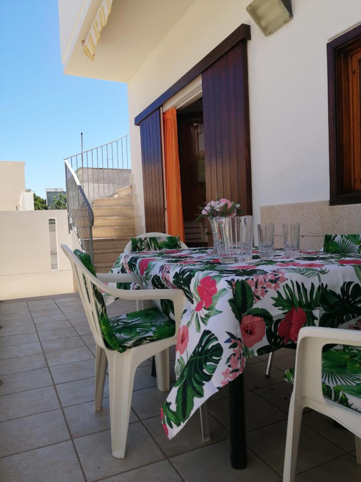 Casa Claude Βίλα Casalabate Εξωτερικό φωτογραφία